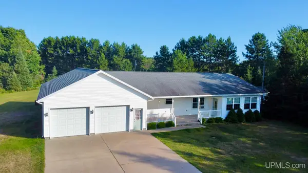 58858 Traprock Valley, Calumet, MI 49913