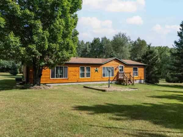 8 W County 424, Gaastra, MI 49927