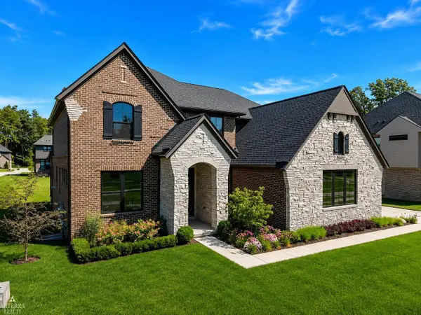 11961 Encore, Shelby Twp, MI 48315