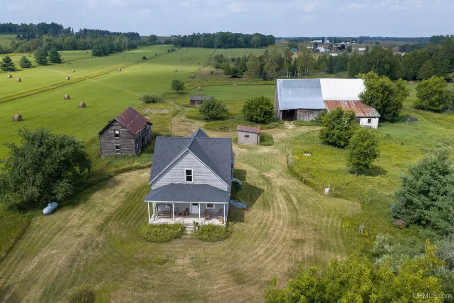 1202 S 13.5, Bark River, MI 49807 - #3