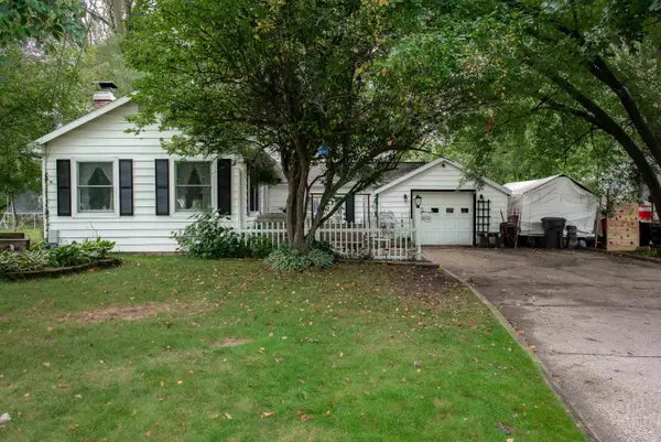 1610 E Ashman, Midland, MI 48642
