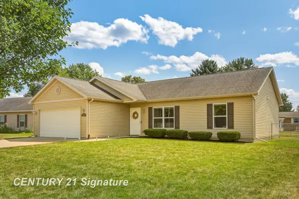 2187 Moonglow, Saginaw, MI 48603