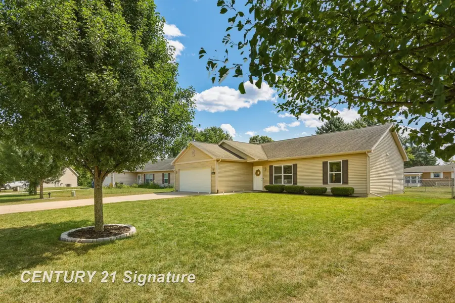 2187 Moonglow, Saginaw, MI 48603 - #2