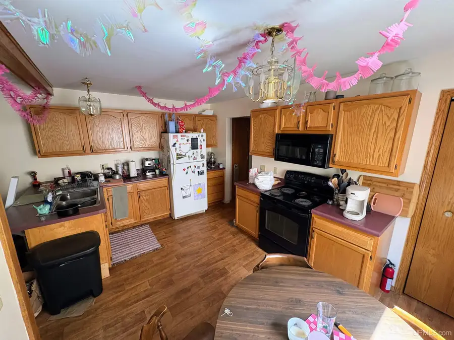 2210 Longyear, Marquette, MI 49855 - #3