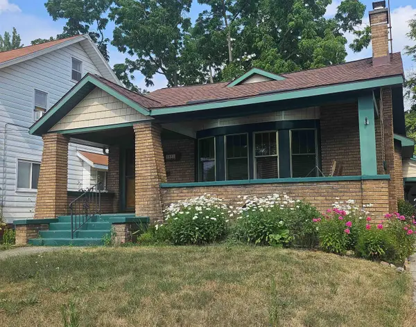 2022 College, Grand Rapids, MI 49507