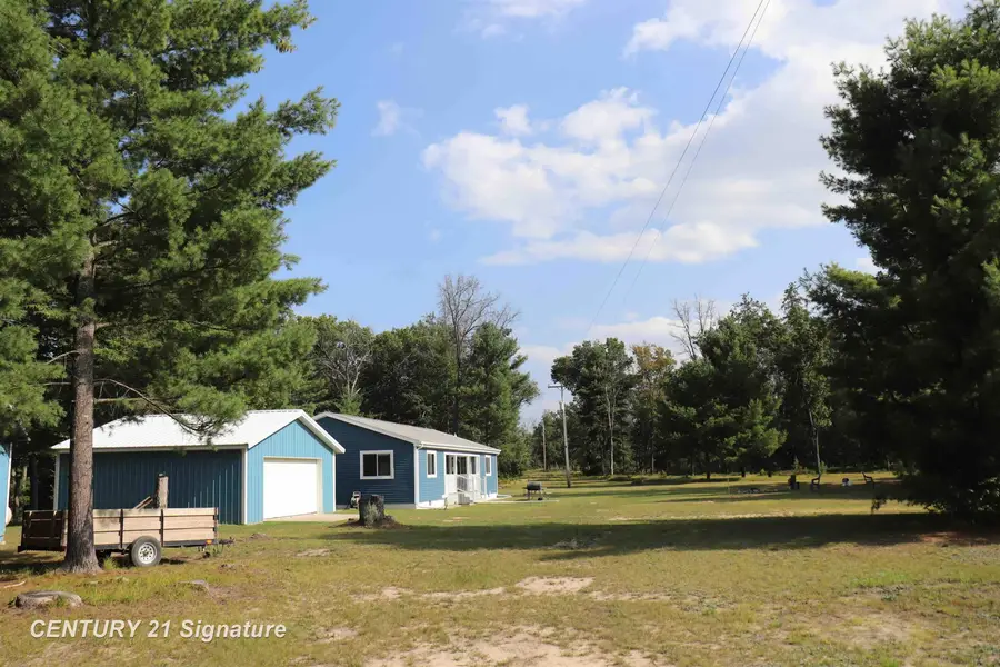 234 W Elder, Harrison, MI 48625 - #2