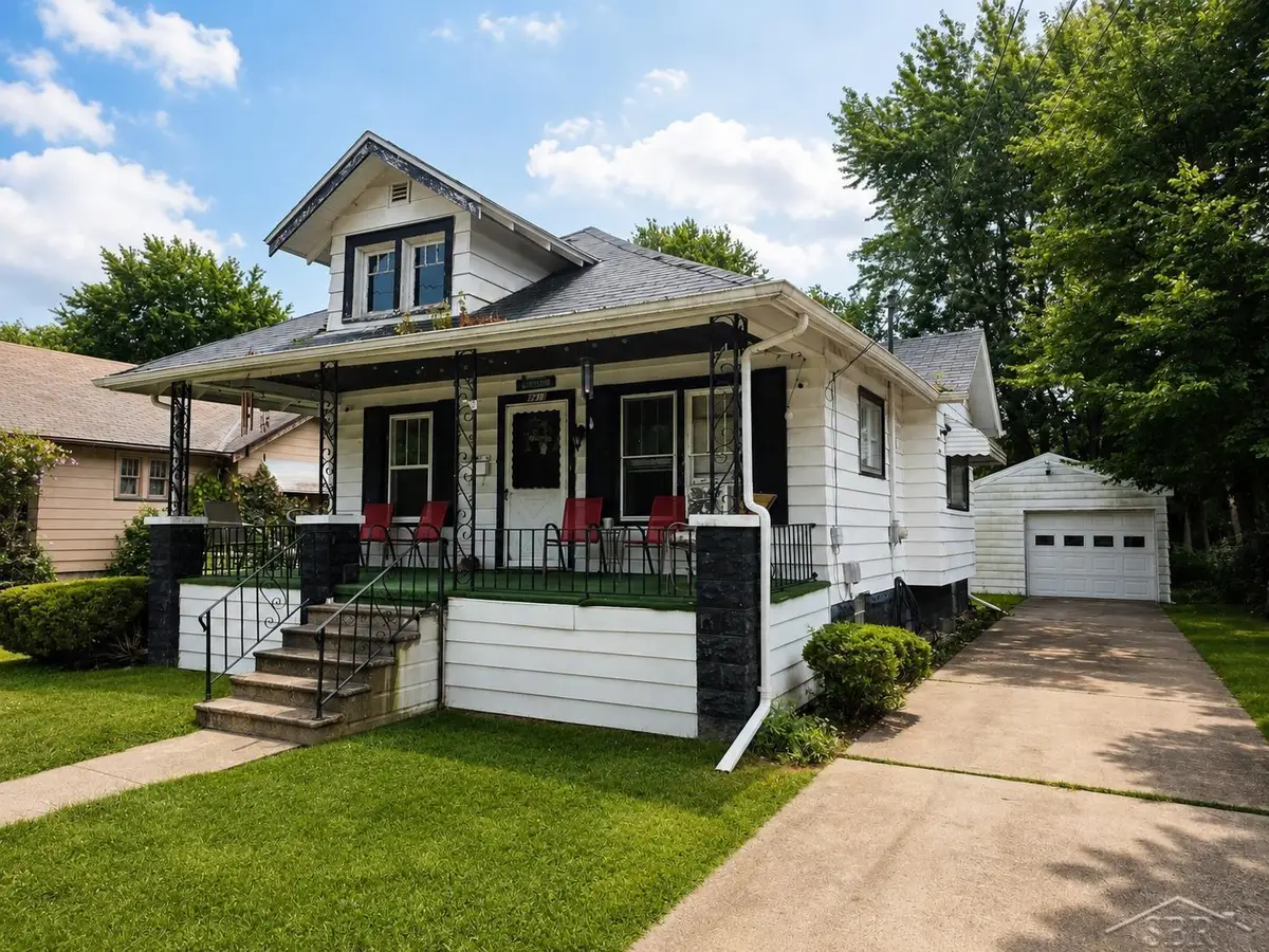 2913 Congress, Saginaw, MI 48602 - #1