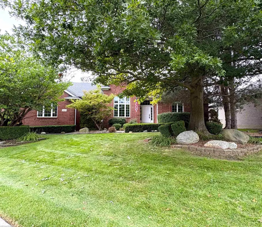 56411 Dickens, Shelby, MI 48316 - #2