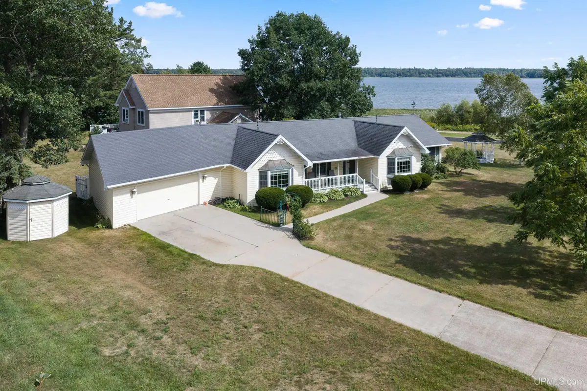 417 Elm, Gladstone, MI 49837 - #1