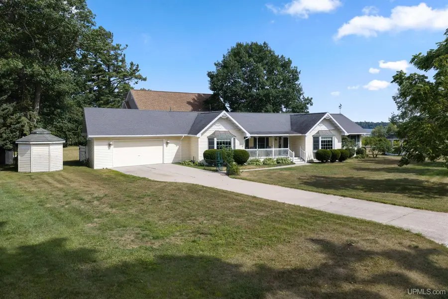 417 Elm, Gladstone, MI 49837 - #2