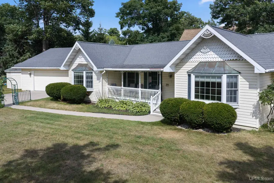 417 Elm, Gladstone, MI 49837 - #3