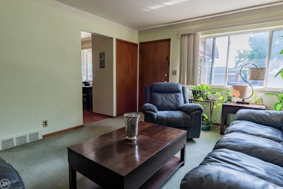 24923 Blackmar, Warren, MI 48091 - #3