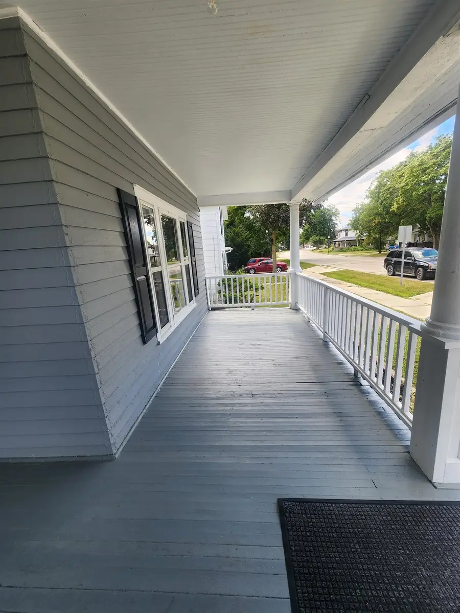 227 S Main, Vassar, MI 48768 - #2
