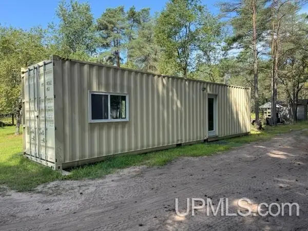 TBD N 0, Gladstone, MI 49837