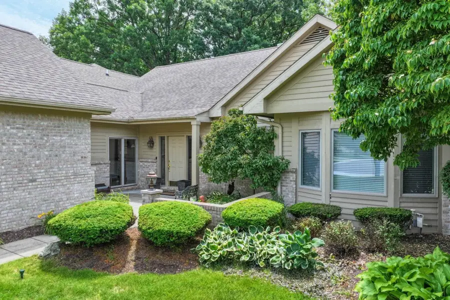 8116 Hawkcrest, Grand Blanc, MI 48439 - #2