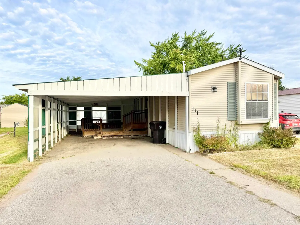 1401 N 23rd Lot 111, Escanaba, MI 49829 - #1