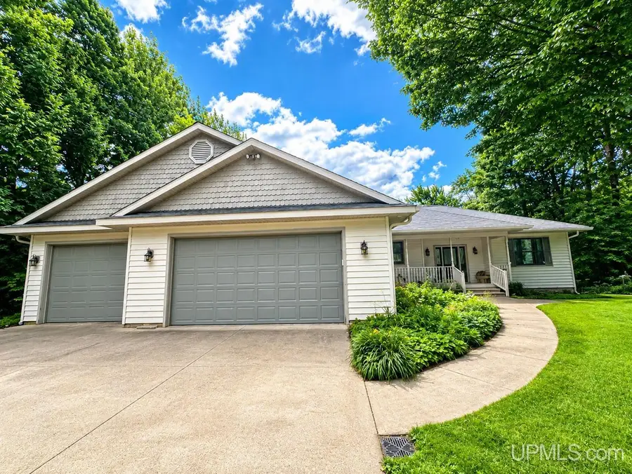 1075 Vistanna, Marquette, MI 49855 - #2