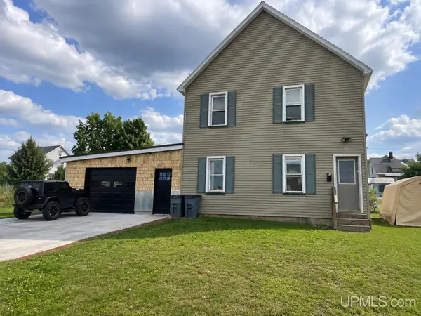 329 Cedar, Ishpeming, MI 49849