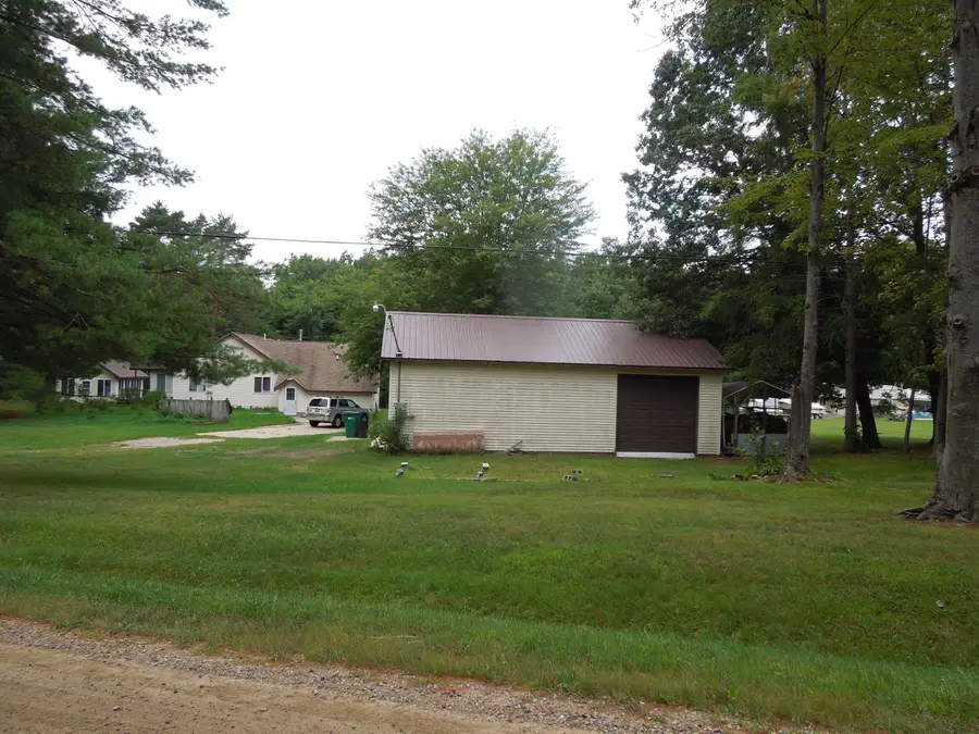 520 Birchwood, Gladwin, MI 48624 - #3