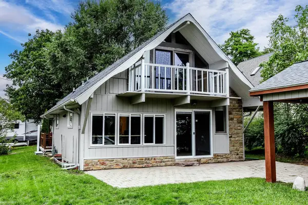 8970 Lakeshore, Lakeport, MI 48059
