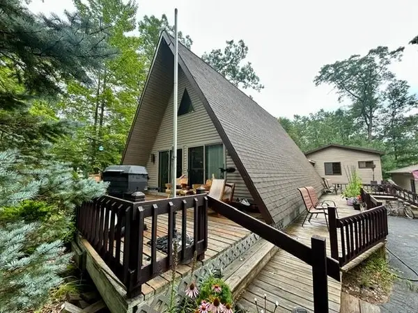 233 Sheffield, Roscommon, MI 48653