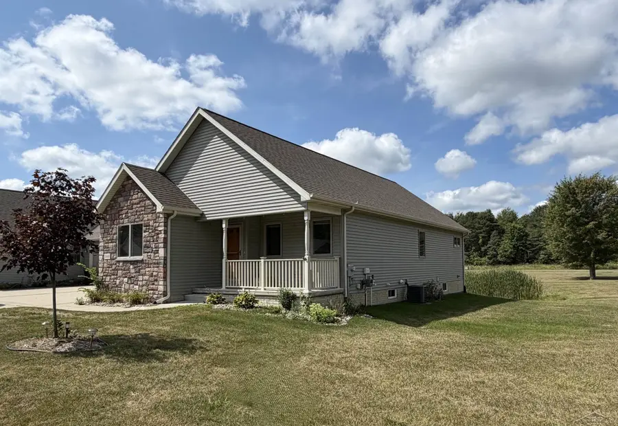 11469 Windmill Pointe, Clio, MI 48420 - #2