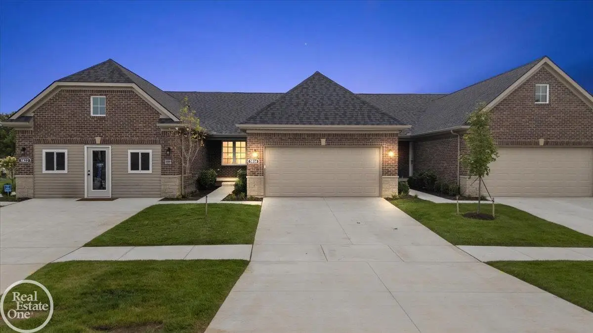 5816 Greenview #Unit 2, Warren, MI 48092 - #1