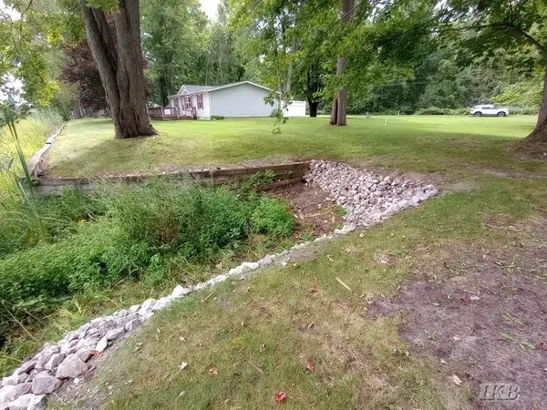 VL Hayes, Beaverton, MI 48612