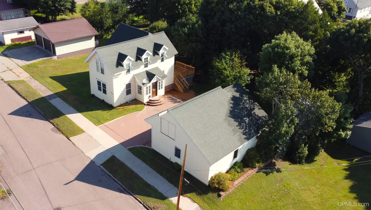 913 Maple, Lake Linden, MI 49945 - #1