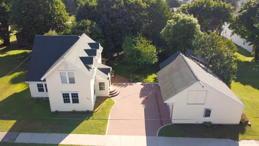 913 Maple, Lake Linden, MI 49945 - #2