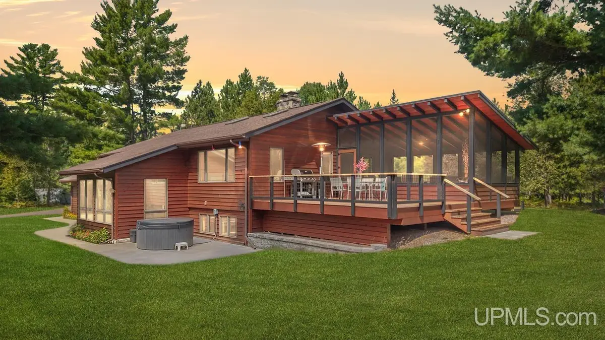 N4922 County 607, Iron Mountain, MI 49801 - #1