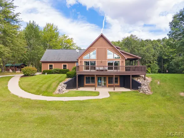 14701 Burton, Clayton, MI 49235