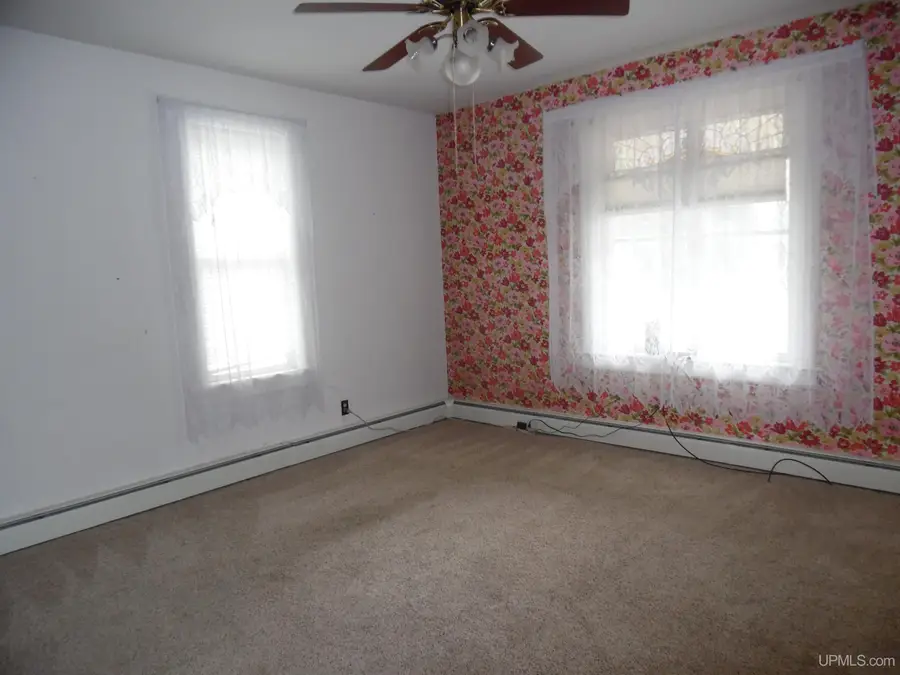 55888 Lake Linden, Laurium, MI 49913 - #2