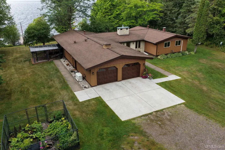 N11211 East Shore, Marenisco, MI 49947 - #2