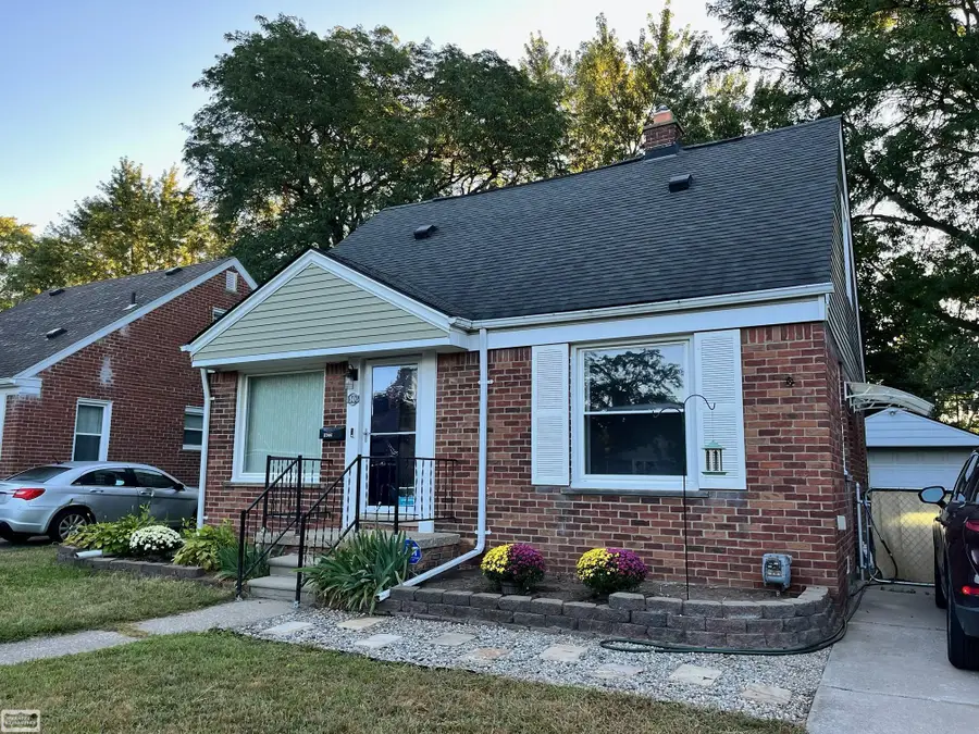 1306 N Silvery, Dearborn, MI 48128 - #2