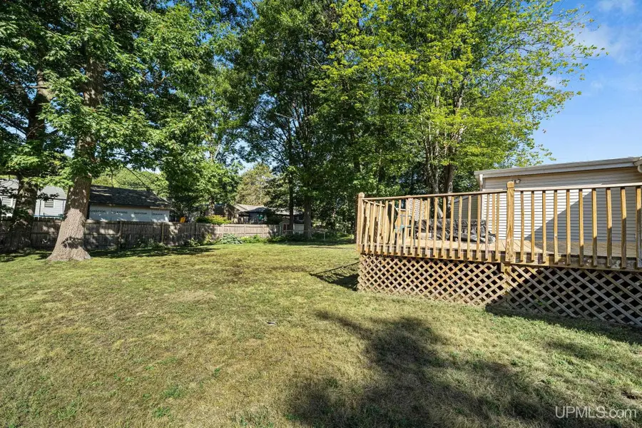 2011 Neidhart, Marquette, MI 49855 - #3