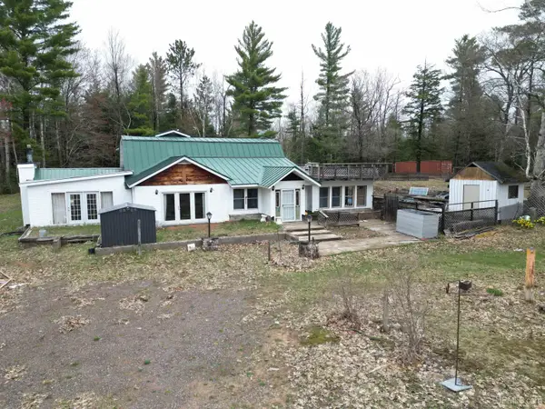 109 Brown Deer, Marquette, MI 49855