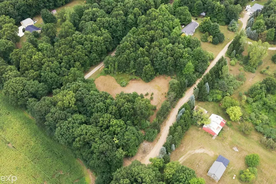 5232 Hasslick, North Branch, MI 48461 - #3