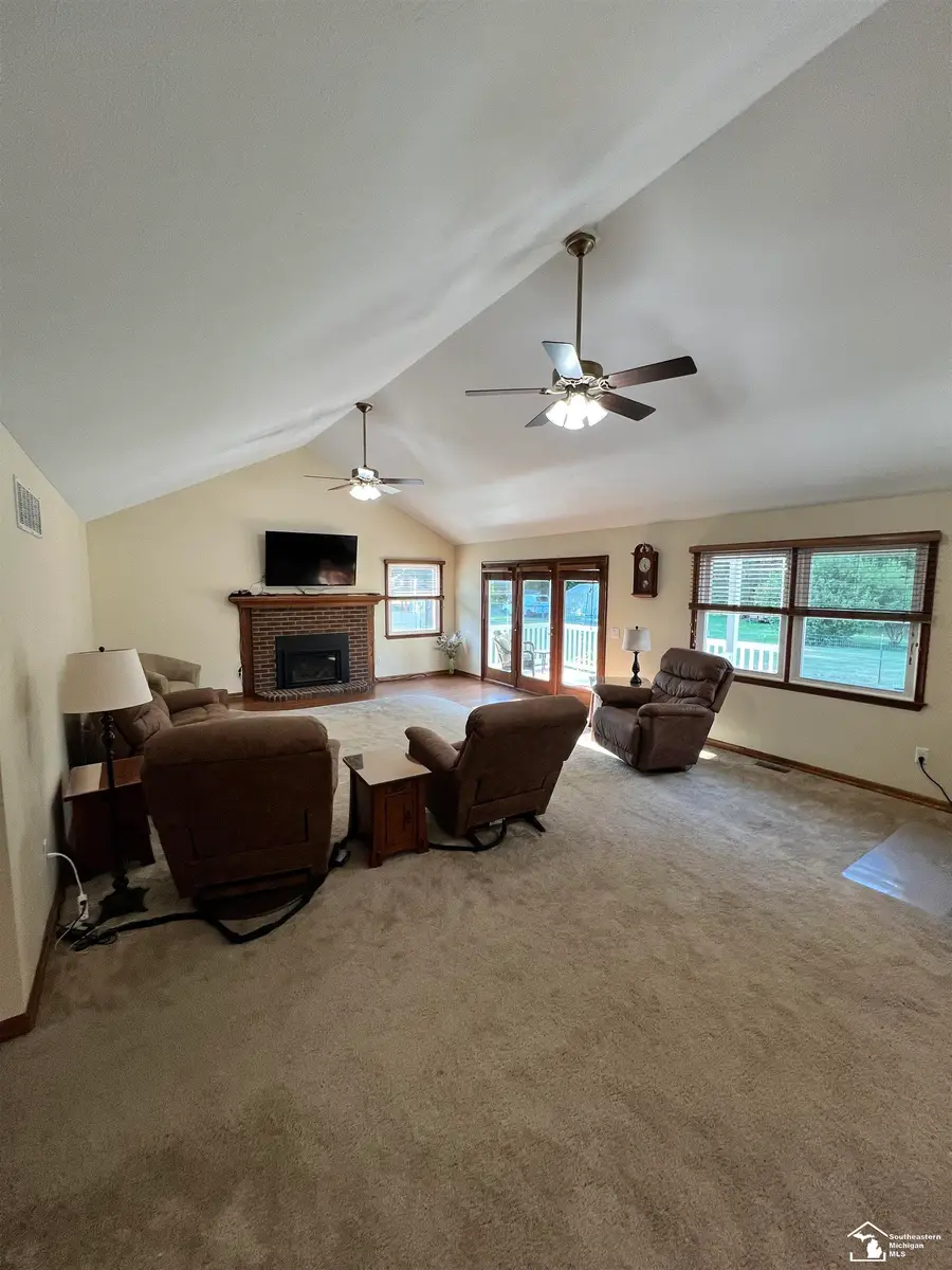 38850 Barth, Romulus, MI 48174 - #3