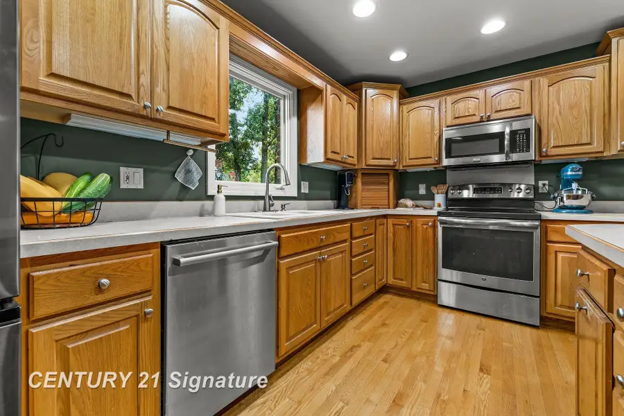 2870 E Nottingham, Saginaw, MI 48603 - #3