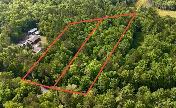 TBD Silver Shore, Eagle River, WI 54521
