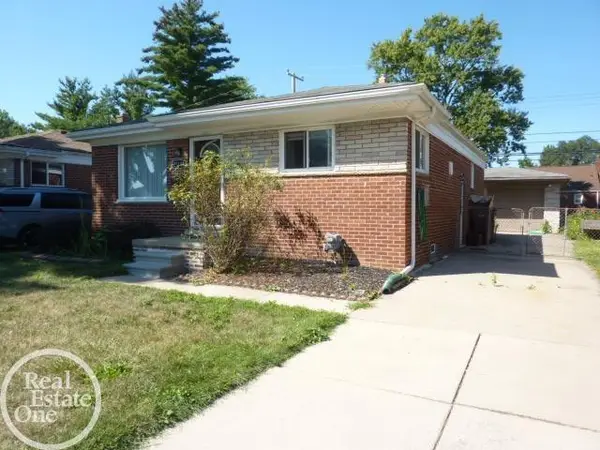 25185 Lorraine, Center Line, MI 48015