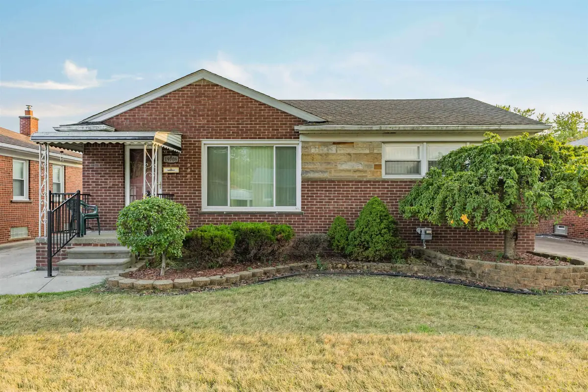 19708 California, Saint Clair Shores, MI 48080 - #1
