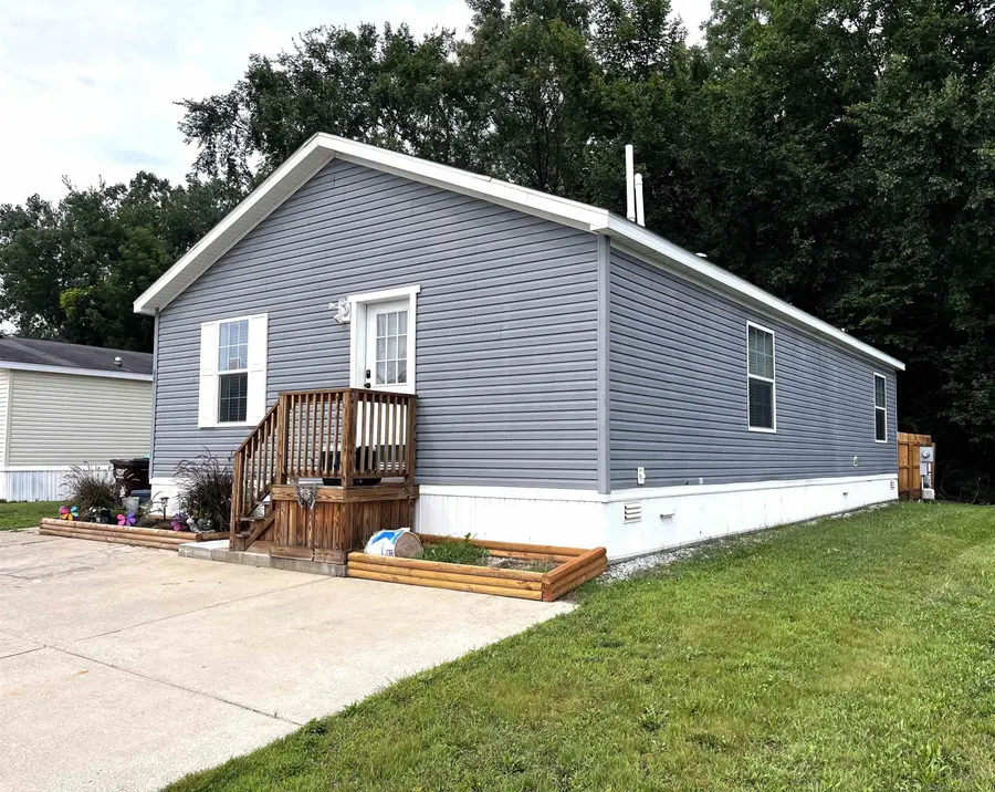 563 Allen Rd, Milan, MI 48160 - #2