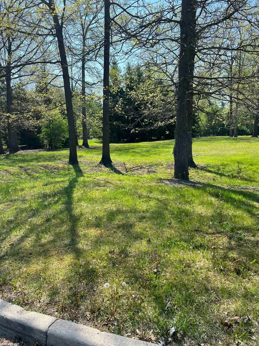 1 Golfside, Saint Clair, MI 48079 - #2