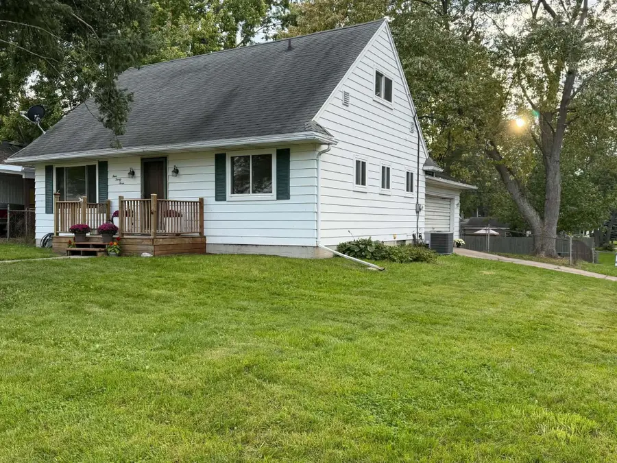 433 Harriet, Lansing, MI 48917 - #2