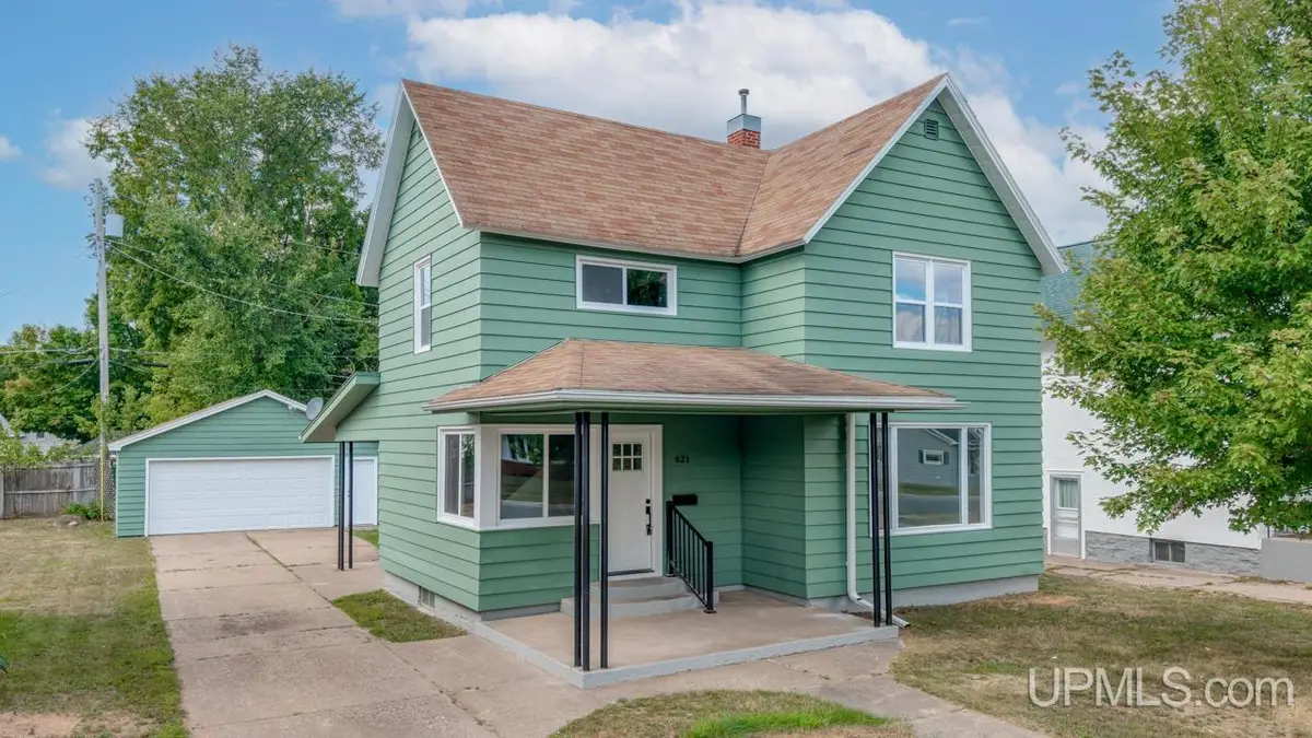 621 Wilson, Kingsford, MI 49802 - #1