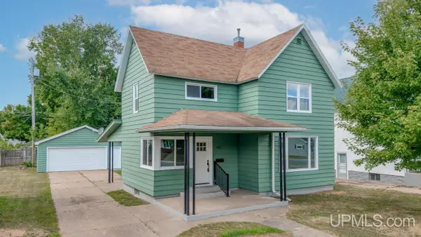 621 Wilson, Kingsford, MI 49802