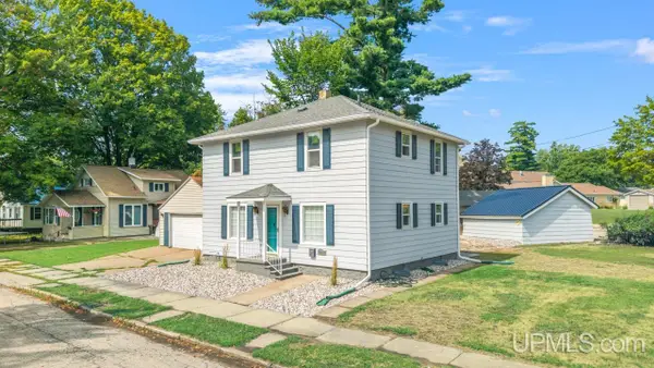 420 Fulton, Kingsford, MI 49802