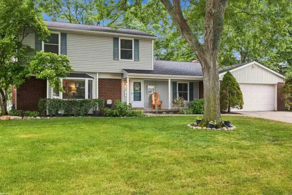 36724 Nantucket, Clinton Township, MI 48035